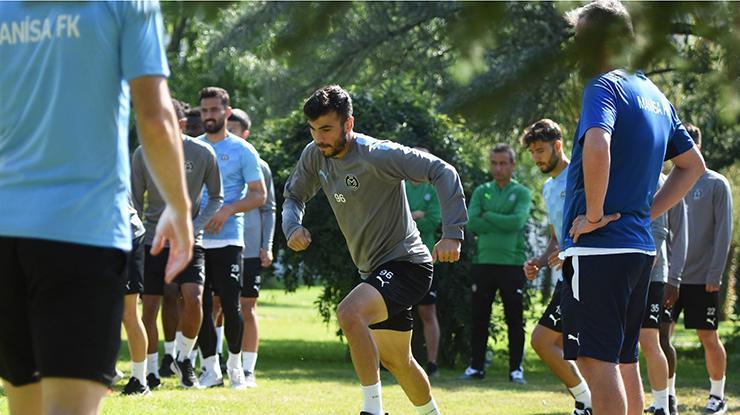 Manisa FK’nın Afyonkarahisar kampı devam ediyor