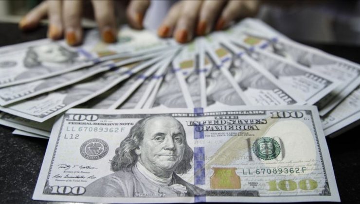 Pakistan, döviz açığını kapatmak için 4 milyar dolar alacak