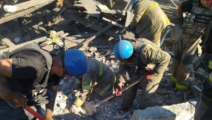 Rusya Donetsk’i bombaladı: 6 ölü