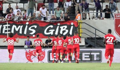 Samsunspor, Altay’ı 2 golle geçti