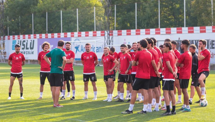 Samsunspor’un kadrosunda çift pasaporta sahip 12 futbolcu bulunuyor