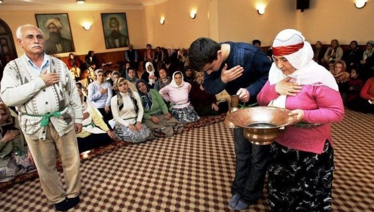 Sekiz ilde yeni cemevi açılacak