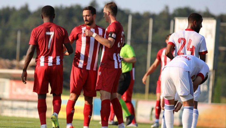 Sivasspor, hazırlık maçında Al Sharjah’ı 2-0 mağlup etti