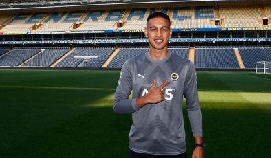 Son dakika transfer haberi: Fenerbahçe, İrfan Can Eğribayat’ı kiraladı