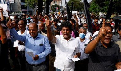 Sri Lanka’da devlet başkanının yetkilerini sınırlamak için yasa tasarısı sunuldu