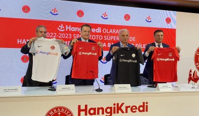 Ümraniyespor isim ve forma sponsorluğu anlaşması imzaladı