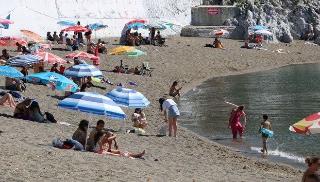 Zonguldak’taki Kapuz Plajı’nda yeniden denize girilebilecek