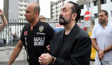 Adnan Oktar: Kadınların beni sevmesi, benim kadınları sevmem kıskanılıyor