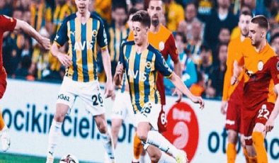 Arda Güler yaşıtlarına fark attı!