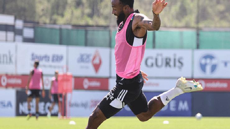 Beşiktaş’ta Kevin N’Koudou rekabete hazır