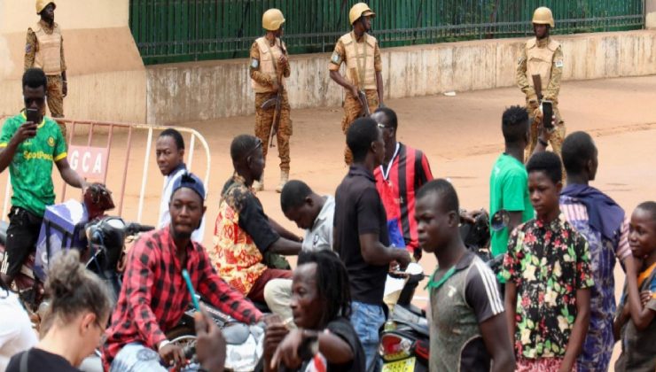 Burkina Faso’da askeri darbe