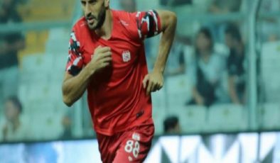 Caner Osmanpaşa, Sivasspor camiasından özür diledi