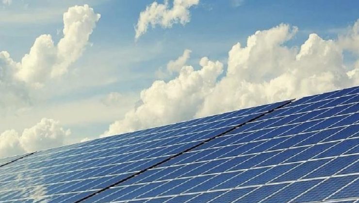 Çin’de güneş enerjisinden elektrik üretimine yatırım 3 kat arttı