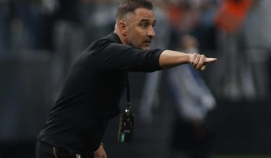 Corinthians’ta Vitor Pereira belirsizliği! Ayrılacak mı?