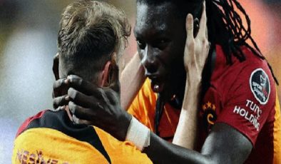 Galatasaray’da Bafetimbi Gomis şov sürüyor