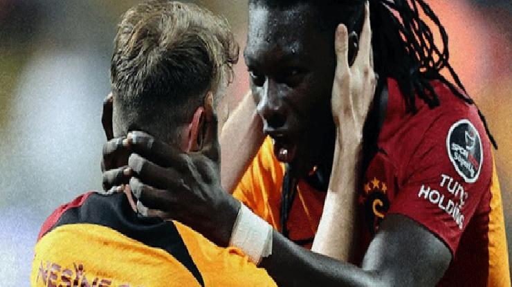 Galatasaray’da Bafetimbi Gomis şov sürüyor