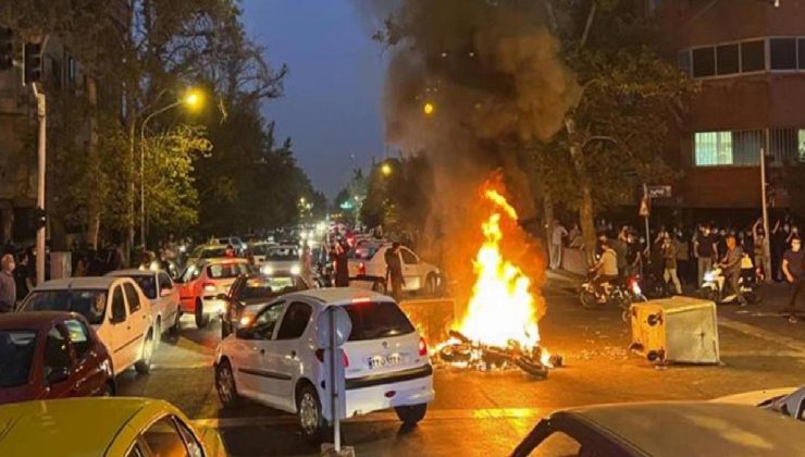 İran’ın Loristan eyaletinde 120 kişi gözaltına alındı