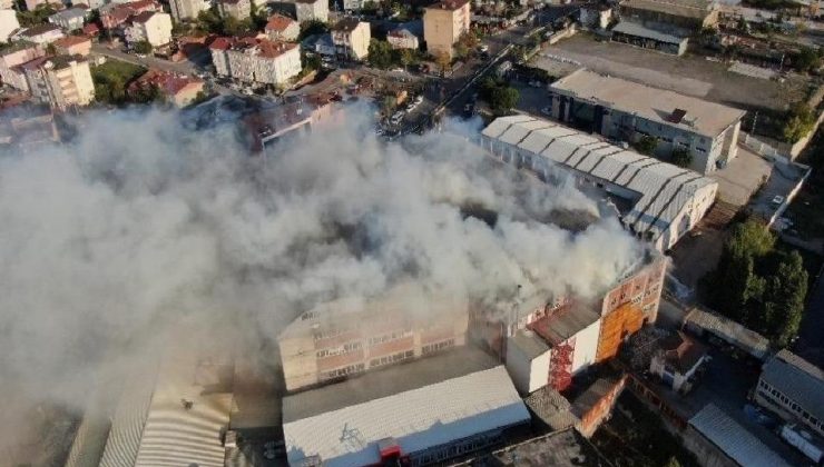 İstanbul Sultanbeyli’de fabrika yangını