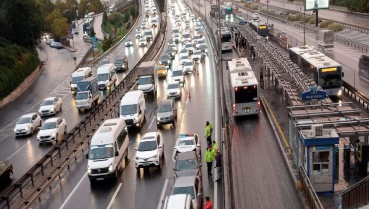 İstanbul trafiğinde son durum (7 Ekim 2022)