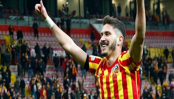 Mert Çetin, Lecce’de