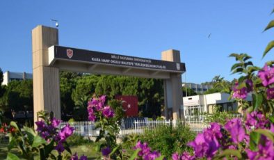 Milli Savunma Üniversitesi öğrencileri 7 yabancı dille donanım kazanıyor