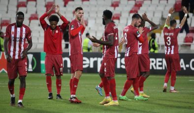 Sivasspor ile İstanbulspor ligde ilk kez karşılaşacak