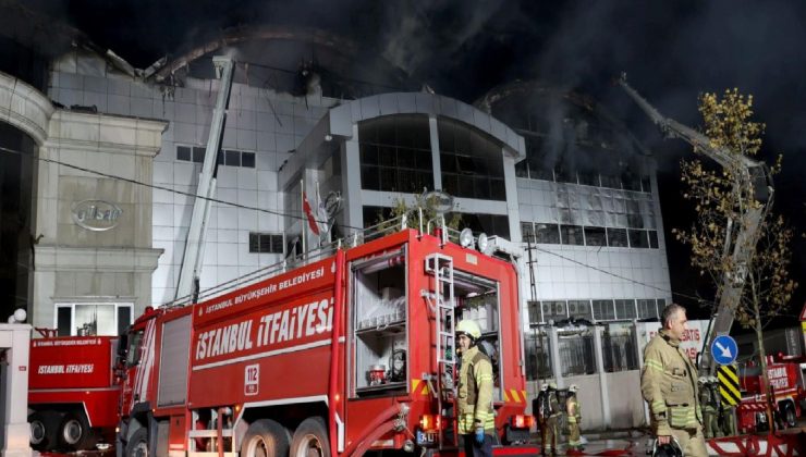 Sultanbeyli’de çelik tencere fabrikasında çıkan yangın 13 saat sonra söndürüldü