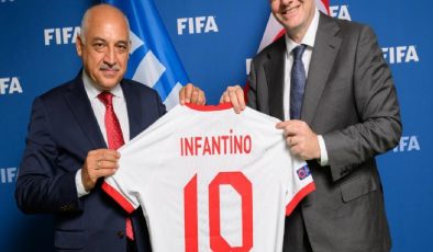 TFF Başkanı Mehmet Büyükekşi, FIFA Başkanı Gianni Infantino ile buluştu