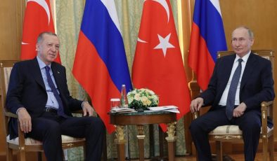 Vladimir Putin, uzun masasını bu sefer kurdurmadı