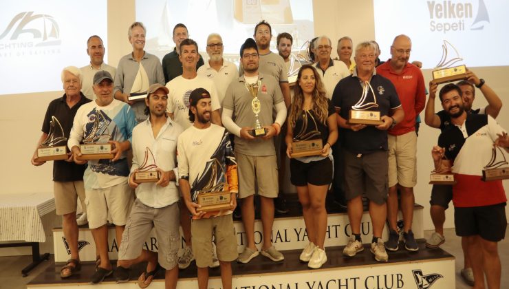 15.Channel Regatta yelken yarışlarının şampiyonları kupalarını aldı