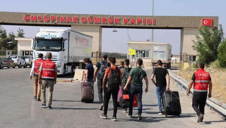 54 Suriyeli, Hatay ve Kilis’ten ülkelerine uğurlandı