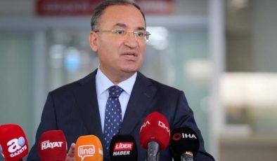 Adalet Bakanı Bozdağ’dan başörtüsü düzenlemesine ilişkin açıklama