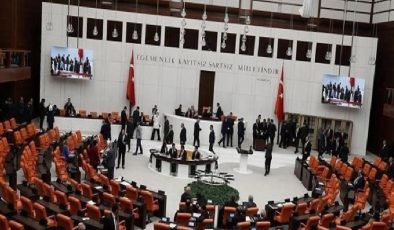 Anayasa teklifinde sona doğru | Bakan Bozdağ: Cumhurbaşkanına sunuldu