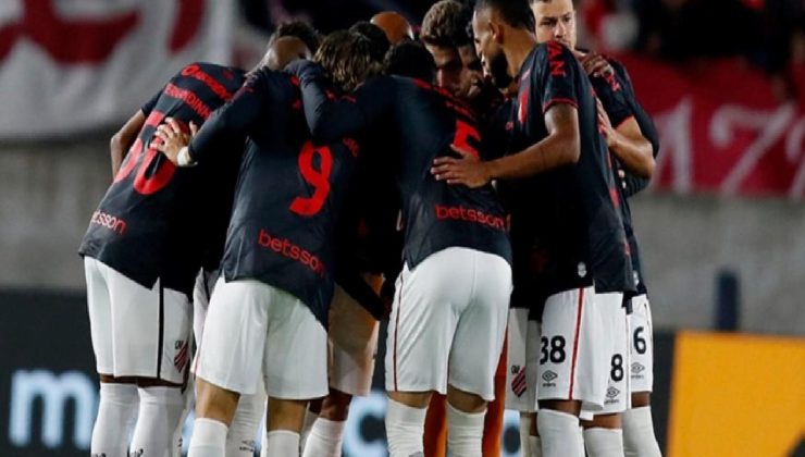 Atletico Paranaense uzatmalarda yarı final biletini aldı