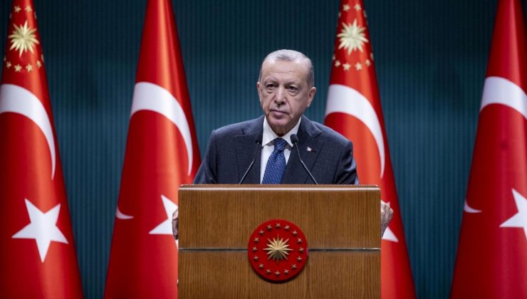 Başörtüsü için anayasa taslağı Cumhurbaşkanı Erdoğan’a sunuldu