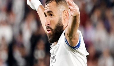 Benzema, Real Madrid tarihinin en golcü ikinci oyuncusu oldu