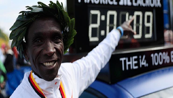 Berlin Maratonu’nda Kipchoge’den dünya rekoru