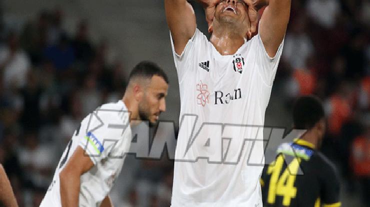 Beşiktaş’ta Welinton devre arası yolcu