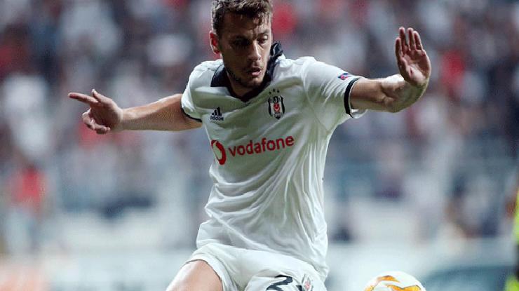 Beşiktaş’tan ayrılan Adem Ljajic, Fatih Karagümrük yolunda