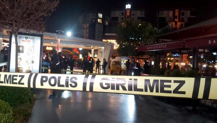 Bursa’da AVM’de silahlı kavga