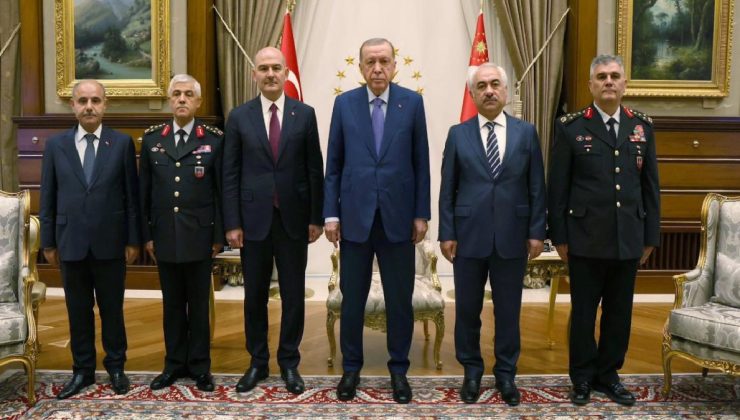 Cumhurbaşkanı Erdoğan, Süleyman Soylu ve komutanları kabul etti