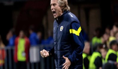 Fenerbahçe Teknik Direktörü Jorge Jesus: Engelleri aşacak kapasitemiz var