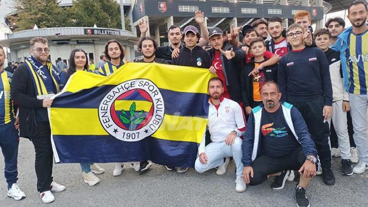 Fenerbahçeli taraftarlar maça akın etti