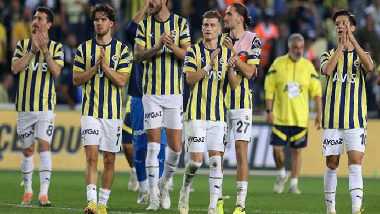 Fenerbahçe’ye övgü dolu sözler: Rakibi çaresiz bırakan düzen!