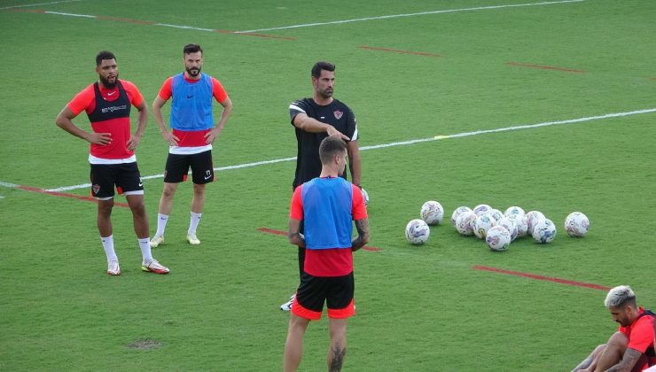 Hatayspor, Volkan Demirel ile çalışmalarına başladı