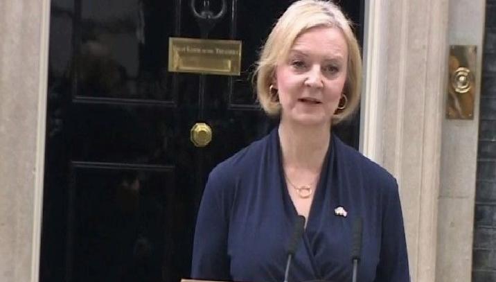 İngiltere’de 2. Demir Leydi dönemi 1.5 ay sürdü: Başbakan Liz Truss istifa etti