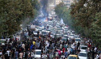 İran’da protestolara katılan 14 yabancı uyruklu tutuklandı