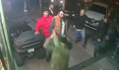 İstanbul Beyoğlu’nda sopalarla darbedip silahla ateş açtılar