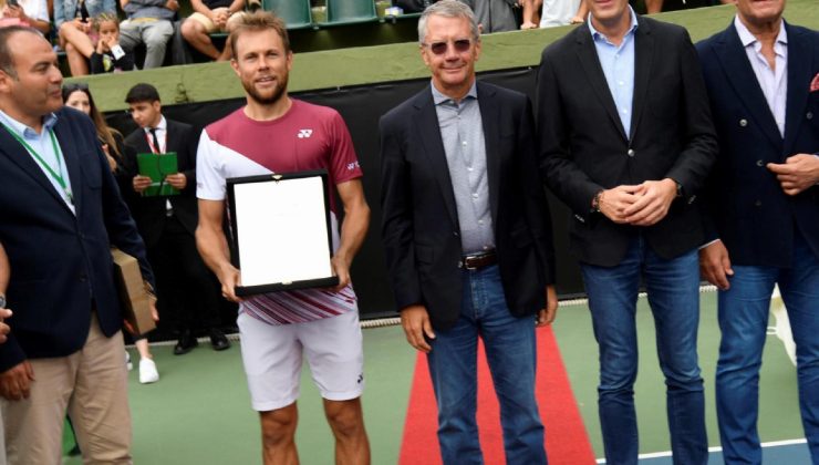 İstanbul Challenger TED Open Uluslararası Tenis Turnuvası’nda şampiyon Radu Albot oldu