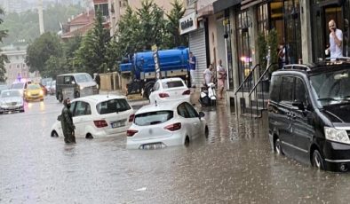 İstanbul genelinde şiddetli yağmur etkili oluyor